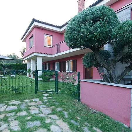 Casa Rossa Apartment